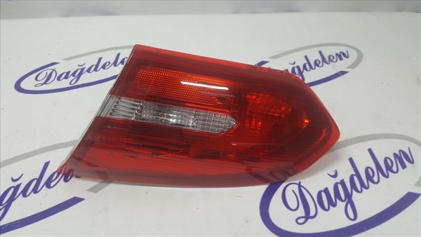 2015-2018 FOCUS SAĞ İÇ STOP LAMBASI (SEDAN)