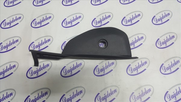 2018 FOCUS TORPİDO YAN KAPAK SAĞ