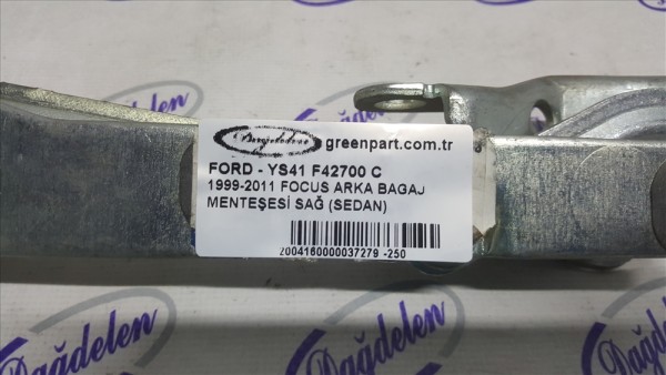 1999-2011 FOCUS ARKA BAGAJ MENTEŞESİ SAĞ (SEDAN)