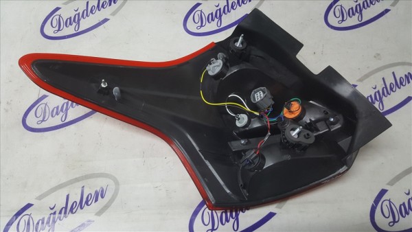 2011-2014 FOCUS SAĞ STOP LAMBASI LEDLİ (HB/YAN SANAYİ)