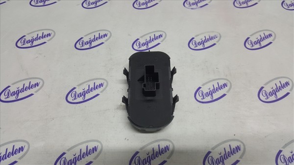 1998-2005 FOCUS SOL ÖN DÖRTLÜ CAM DÜĞMESİ