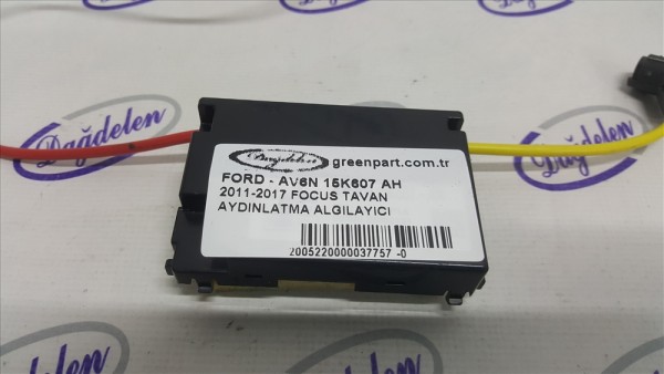 2011-2017 FOCUS TAVAN AYDINLATMA ALGILAYICI