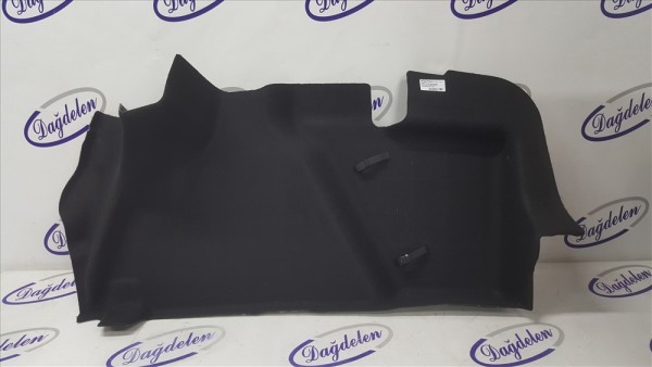 2018 FOCUS ARKA BAGAJ DÖŞEMESİ SAĞ (SEDAN)