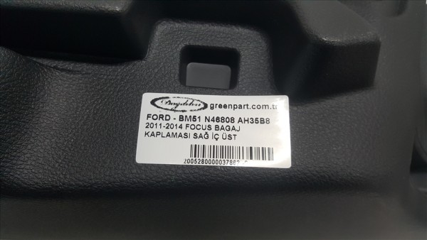 2011-2014 FOCUS BAGAJ KAPLAMASI SAĞ İÇ ÜST